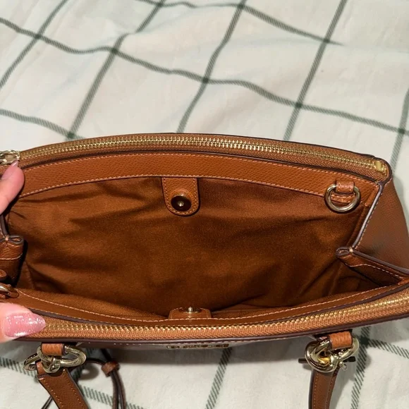 Coach Tan Leather Shoulder Bag - Picture 5 of 8